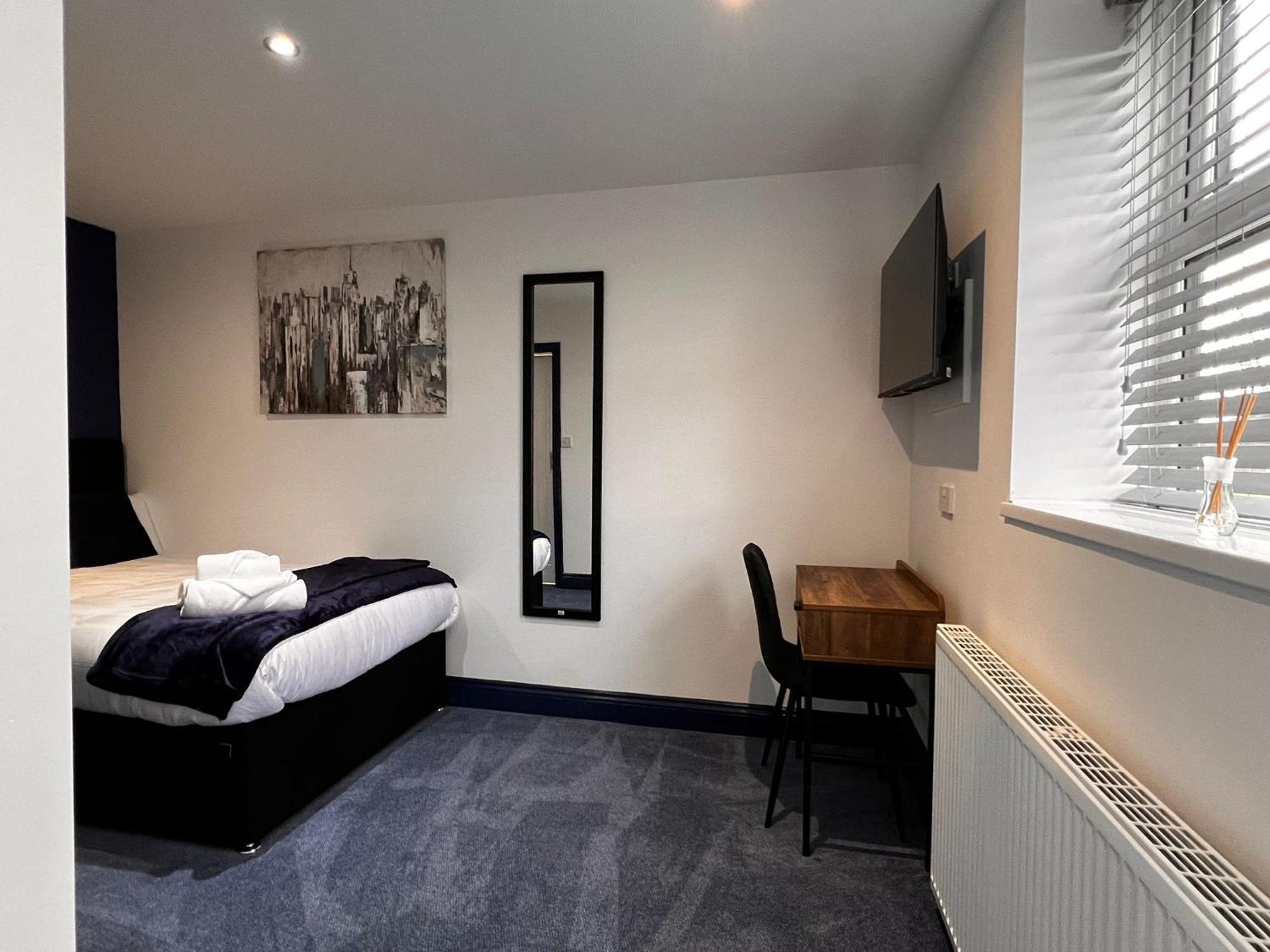 Newly Refurbished 6 Person En-Suite Apartment Tyne & Wear Newcastle Upon Tyne Killingworth Buitenkant foto